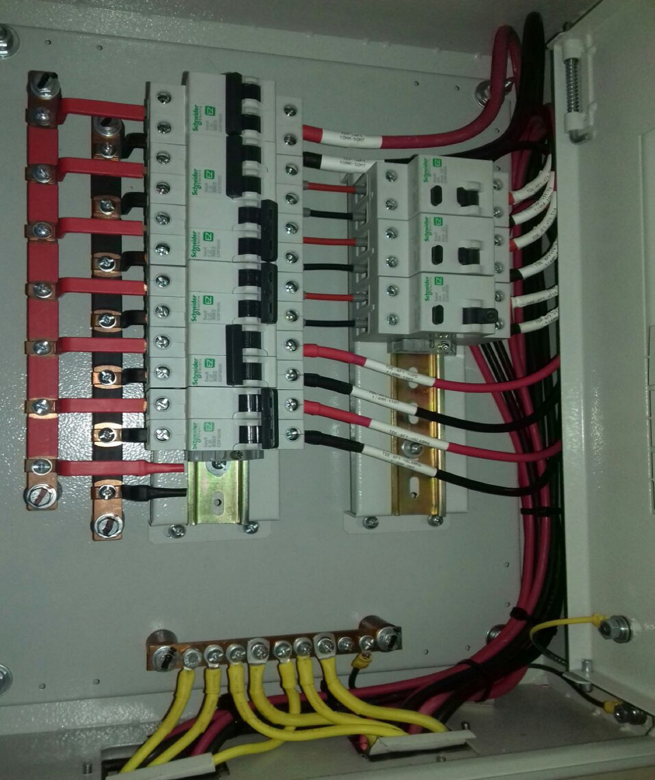 Cableados y Tableros eléctricos