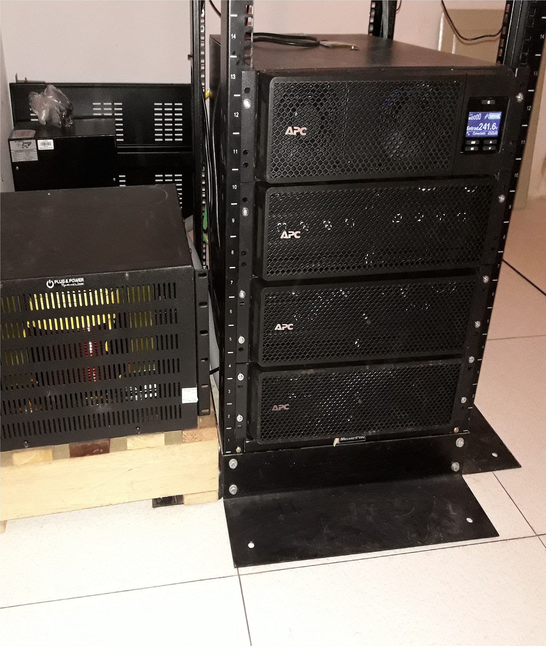 UPS y equipos de protección